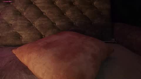 Snapshot of unu_nai chatting on 10-12-25, 06:12 new INSTA online show from 10-12-25, 06:12