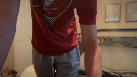 Snapshot of unverifiedbwc chatting on 09-28-25, 11:48 Stepbro online show from 09-28-25, 11:48