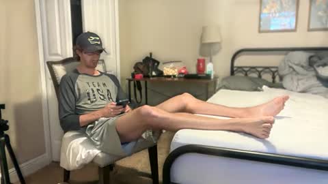 Snapshot of unverifiedbwc chatting on 10-01-25, 10:54 Stepbro online show from 10-01-25, 10:54