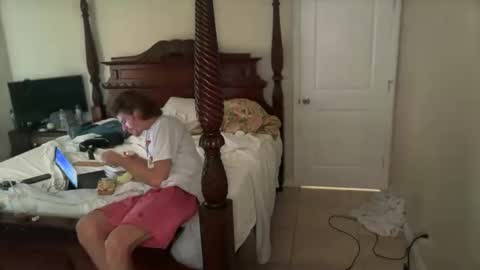 Snapshot of unverifiedbwc chatting on 11-16-25, 10:15 Stepbro online show from 11-16-25, 10:15