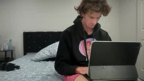 Snapshot of unverifiedbwc chatting on 11-23-25, 10:53 Stepbro online show from 11-23-25, 10:53