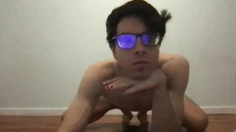 Snapshot of upsetboy chatting on 09-30-25, 04:50 deaf mute boy online show from 09-30-25, 04:50