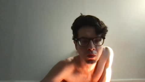 Snapshot of upsetboy chatting on 10-05-25, 04:27 deaf mute boy online show from 10-05-25, 04:27