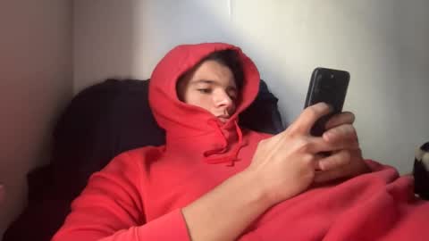 Snapshot of uptowncurls chatting on 10-26-25, 05:52 uptowncurls online show from 10-26-25, 05:52