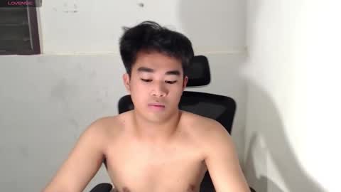 ur_asian_hardfucker online show from 05-10-26, 09:25