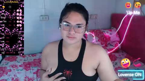 SINGLE online show from 12-13-24, 01:37