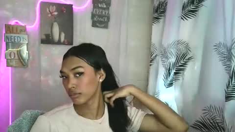 ur_dazzlingmorenaxx online show from 05-04-26, 02:18
