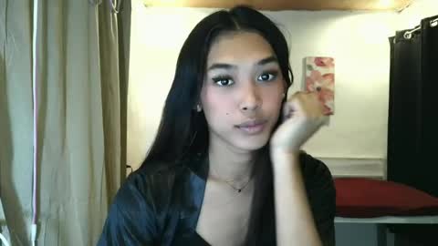 ur_dazzlingmorenaxx online show from 06-26-26, 01:37