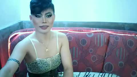 MISS ANNA online show from 03-19-26, 05:55