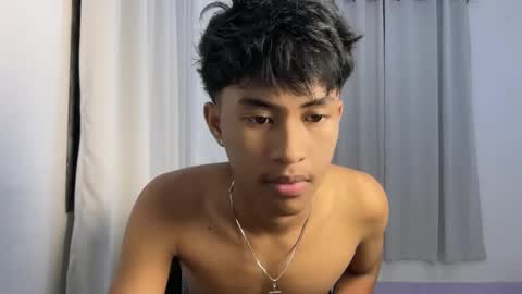 ur_fuckerbttm online show from 11-17-25, 03:18