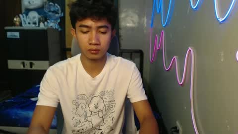 Snapshot of ur_hottestjonny chatting on 06-20-26, 11:29 jonny online show from 06-20-26, 11:29