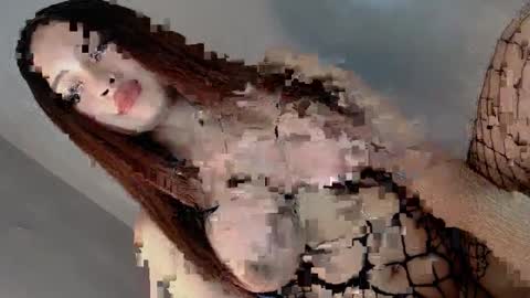 Lola online show from 01-12-25, 01:37