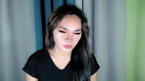 QUEENSY online show from 01-24-25, 09:49