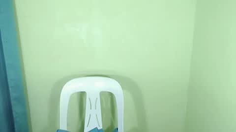QUEENSY online show from 02-05-25, 04:25
