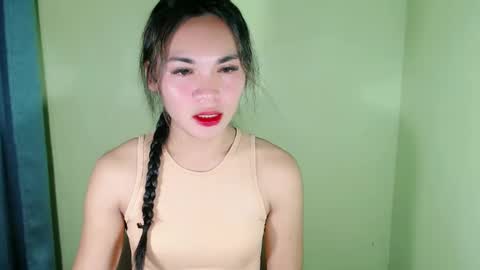 QUEENSY online show from 02-06-25, 06:40