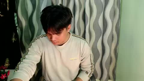 Snapshot of ur_jadelover chatting on 06-26-26, 06:56 JADE online show from 06-26-26, 06:56