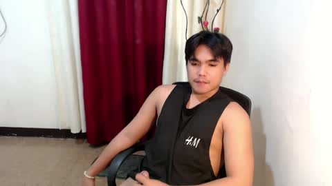 Snapshot of ur_jadelover chatting on 07-15-26, 05:45 JADE online show from 07-15-26, 05:45