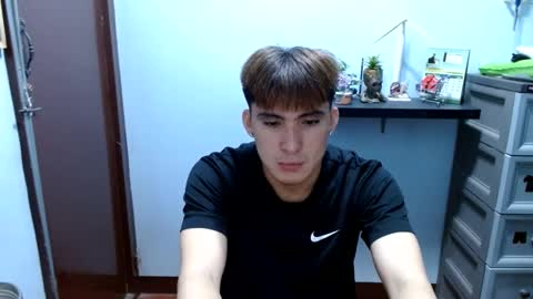 Snapshot of ur_jayqutee chatting on 12-12-24, 12:33 Ur jayqutee online show from 12-12-24, 12:33