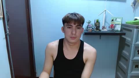 Snapshot of ur_jayqutee chatting on 12-13-24, 04:54 Ur jayqutee online show from 12-13-24, 04:54
