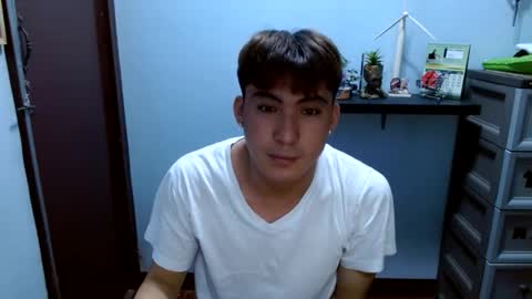 Snapshot of ur_jayqutee chatting on 12-14-24, 08:56 Ur jayqutee online show from 12-14-24, 08:56