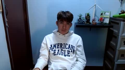 Snapshot of ur_jayqutee chatting on 12-17-24, 04:12 Ur jayqutee online show from 12-17-24, 04:12