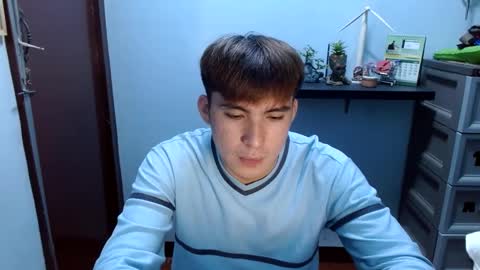 Snapshot of ur_jayqutee chatting on 12-18-24, 01:56 Ur jayqutee online show from 12-18-24, 01:56
