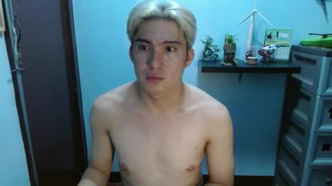 Snapshot of ur_jayqutee chatting on 01-10-25, 09:44 Ur jayqutee online show from 01-10-25, 09:44