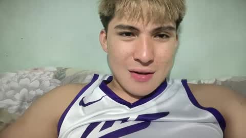 Snapshot of ur_jayqutee chatting on 02-02-25, 04:54 Ur jayqutee online show from 02-02-25, 04:54