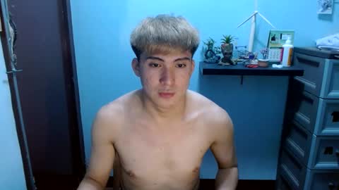 Snapshot of ur_jayqutee chatting on 02-19-25, 11:04 Ur jayqutee online show from 02-19-25, 11:04