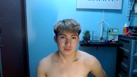 Snapshot of ur_jayqutee chatting on 02-26-25, 04:25 Ur jayqutee online show from 02-26-25, 04:25