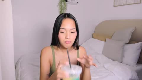 Veronica Lodge online show from 12-10-24, 05:00