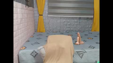 Snapshot of ur_petitejaya chatting on 10-08-25, 07:44 ur_petitejaya online show from 10-08-25, 07:44