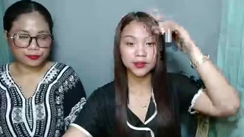 Snapshot of ur_prettymitch chatting on 09-11-25, 10:59 ur_prettymitch online show from 09-11-25, 10:59