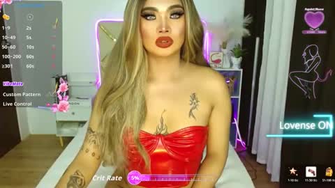 Snapshot of ur_sassygirl chatting on 02-22-26, 01:07 Kath online show from 02-22-26, 01:07