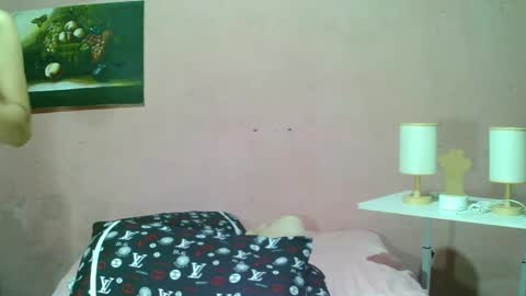 Snapshot of ur_sexybabe_ehra chatting on 01-06-25, 04:47 ur_sexybabe_ehra online show from 01-06-25, 04:47