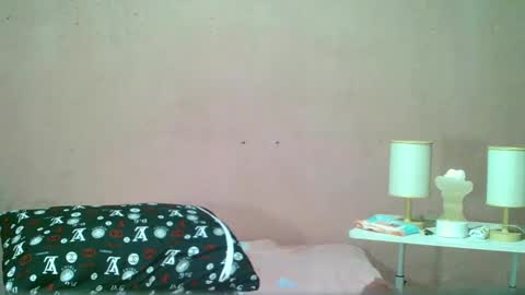 Snapshot of ur_sexybabe_ehra chatting on 01-08-25, 04:23 ur_sexybabe_ehra online show from 01-08-25, 04:23