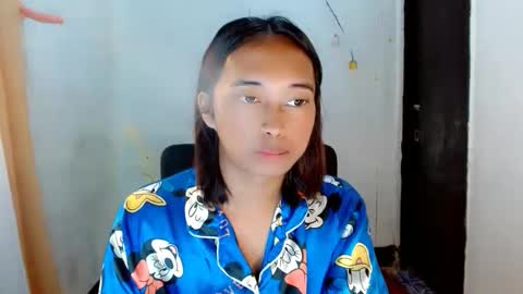 Snapshot of ur_sexyllie chatting on 03-23-26, 08:57 Ellie online show from 03-23-26, 08:57
