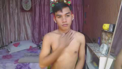 ur_shan21 online show from 12-15-25, 02:05