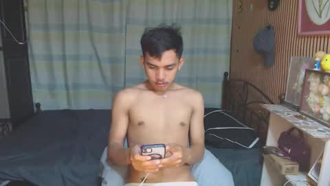 ur_shan21 online show from 02-12-26, 07:09