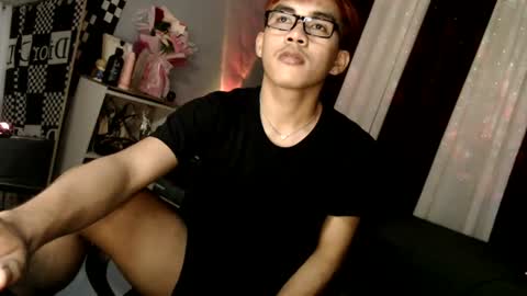 Snapshot of ur_shan21 chatting on 06-20-26, 08:50 ur_shan21 online show from 06-20-26, 08:50