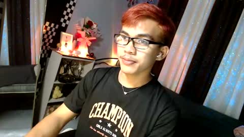 Snapshot of ur_shan21 chatting on 06-21-26, 05:04 ur_shan21 online show from 06-21-26, 05:04