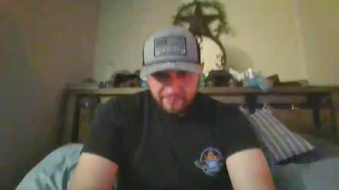 ur_zaddy4now online show from 01-28-25, 07:00