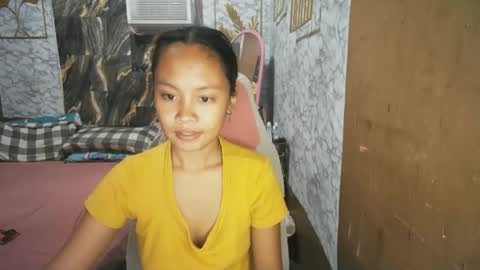 Snapshot of urasian_cherrymae chatting on 03-04-26, 10:38 im yyour princess cherry online show from 03-04-26, 10:38