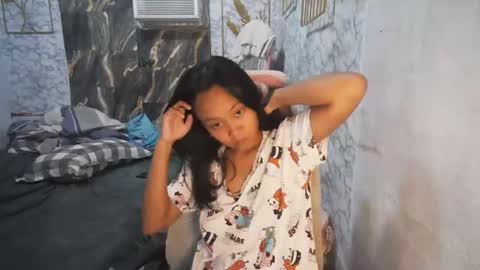 Snapshot of urasian_cherrymae chatting on 04-06-26, 10:54 im yyour princess cherry online show from 04-06-26, 10:54