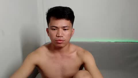Snapshot of urasian_gil chatting on 03-18-26, 05:10 macky online show from 03-18-26, 05:10