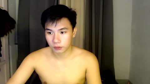 Snapshot of urasian_hardcockxx chatting on 12-05-24, 10:12 milly online show from 12-05-24, 10:12