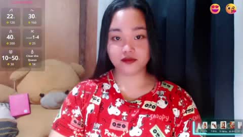 Snapshot of urasian_hotchix69 chatting on 06-25-26, 10:25 Lycah online show from 06-25-26, 10:25