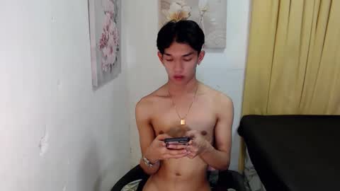 urasian_john20 online show from 11-11-25, 08:14