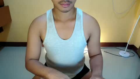 Snapshot of urasian_jpxx chatting on 02-28-26, 01:01 JAMES online show from 02-28-26, 01:01