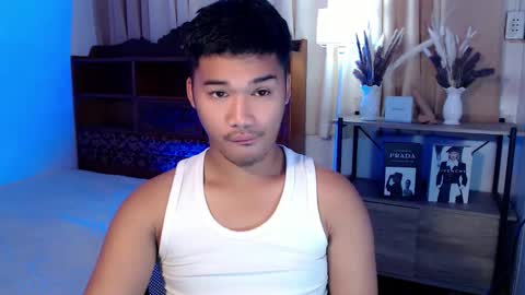 Snapshot of urasian_jpxx chatting on 04-11-26, 09:24 JAMES online show from 04-11-26, 09:24